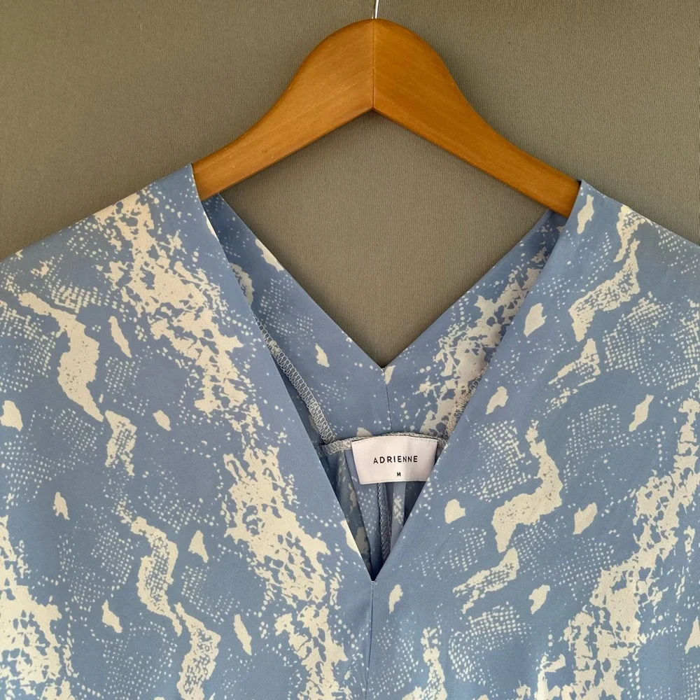 5 for $40 Adrienne top blouse shirt women size medium - Picture 5 of 7